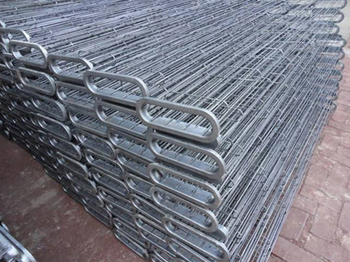Trapezoidal dust removal frame