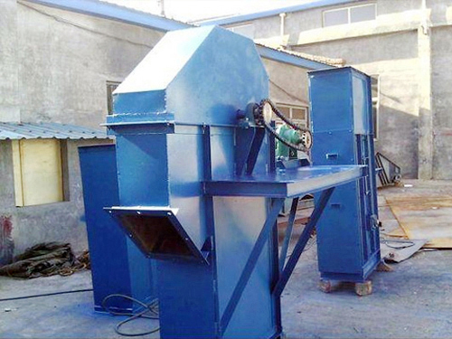 NE bucket elevator