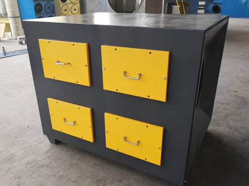 Activated carbon adsorption box